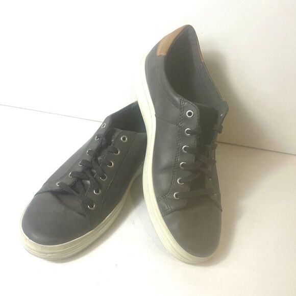 Ecco Mens US 11-11.5 EU 45 Shoe Sneaker Dark Gray Leather Casual Comfort Low Top - Picture 4 of 13